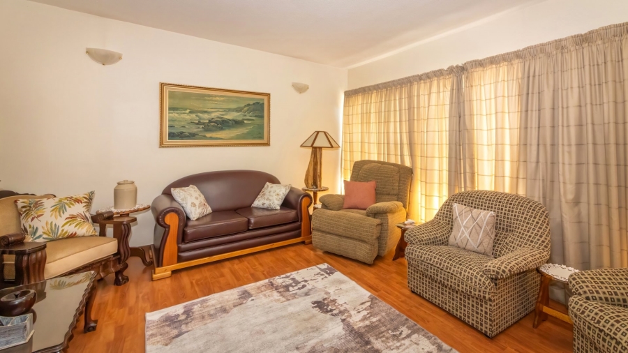 4 Bedroom Property for Sale in Jordania Free State